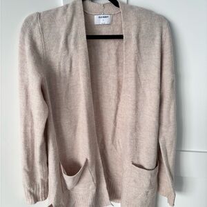 Old Navy Women's Cream Sweater